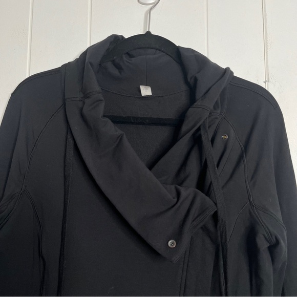 Lululemon Coast Easy Wrap Modal French Terry Black Style W4AUGS Size 8 - Picture 4 of 9